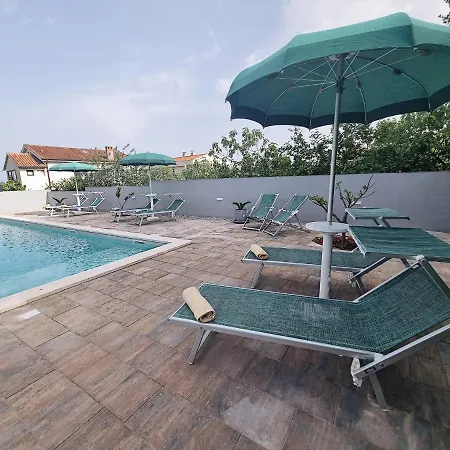 Apartman 1 Liznjan